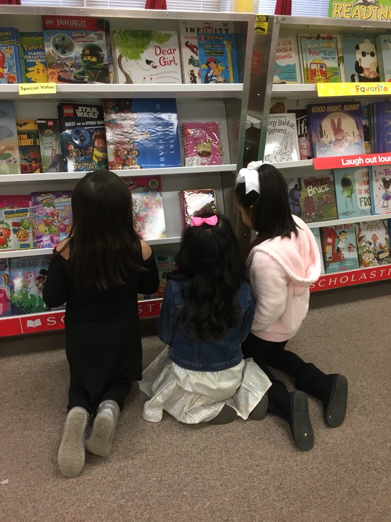 letsgoreadnow's tweet photo. A BIG Thank You to all my Hillcrest parents’s, teachers and students who helped make our book fair a huge success! https://t.co/aOYzyGmnKN