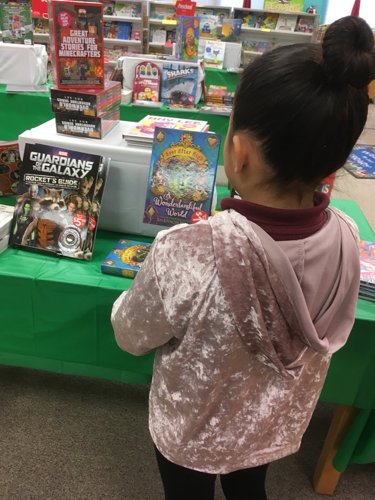 letsgoreadnow's tweet photo. A BIG Thank You to all my Hillcrest parents’s, teachers and students who helped make our book fair a huge success! https://t.co/aOYzyGmnKN