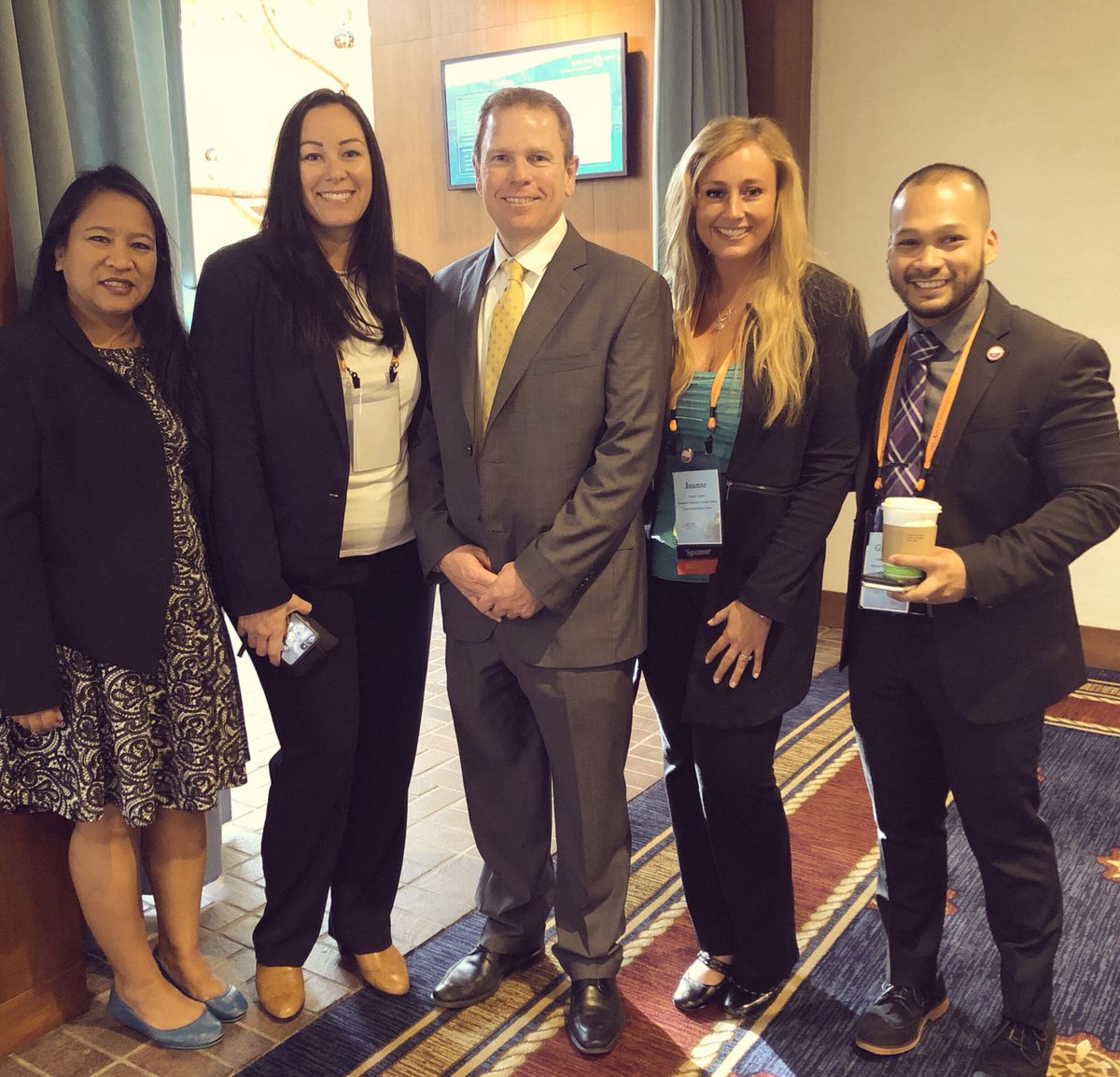 DrCCaufield's tweet photo. Cedars-Sinai team says “Thank you” to Mr. Bob Dent about Changing Culture- Inspiring! Mary Joanne Giancarlo Courtnay @ACNL @ACNL_LA_Coastal @tweetAONE #acnlconference2018 #ACNL40 @bobdent @gLyleEdrosolo https://t.co/zdGY6VRftQ