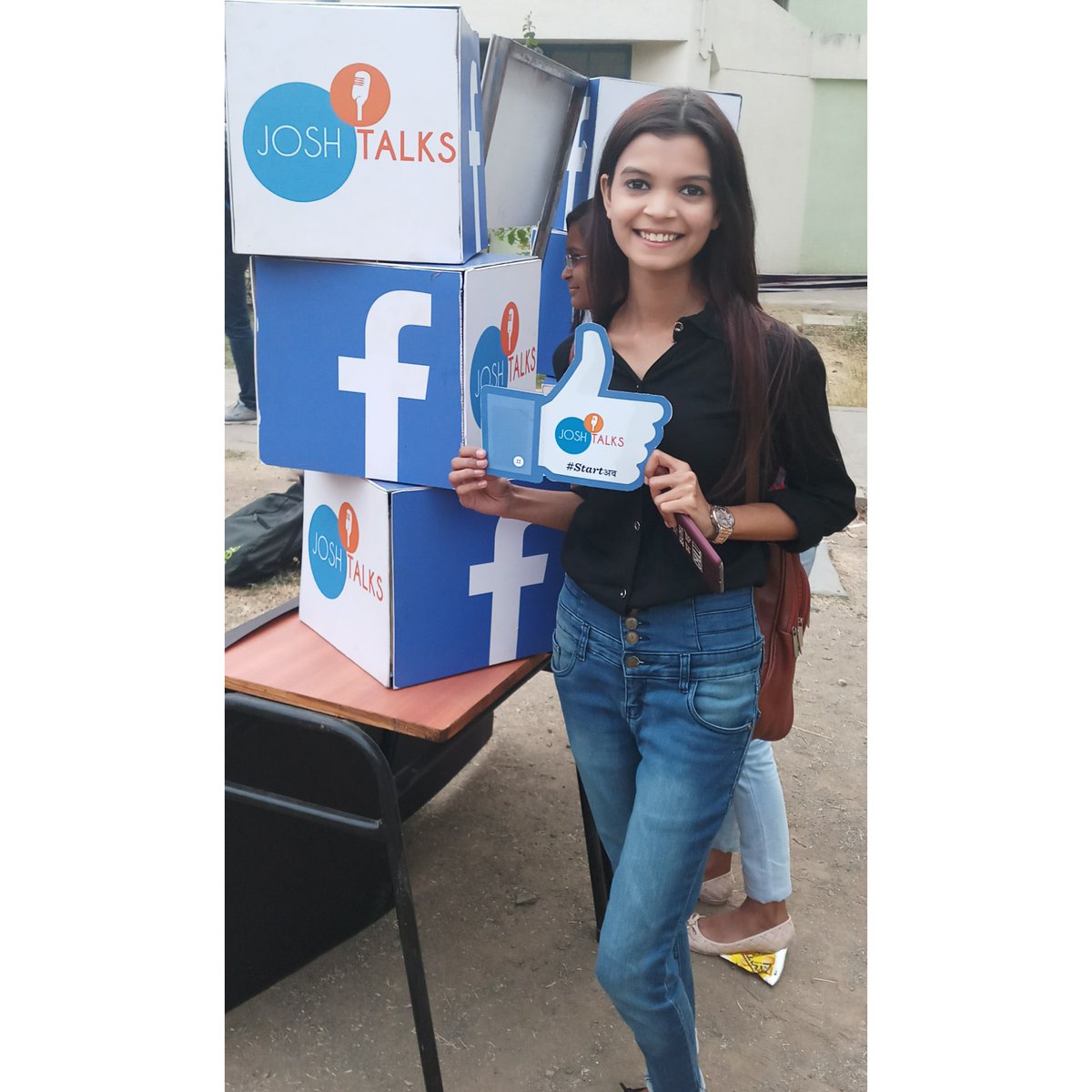 ikhushboojoshi's tweet photo. Attended @JoshTalksLive at VNIT, Nagpur. It was all of a positive and energetic time. #joshtalks #startab #joshtalksnagpur #vnitnagpur https://t.co/fJBBbUYN0p