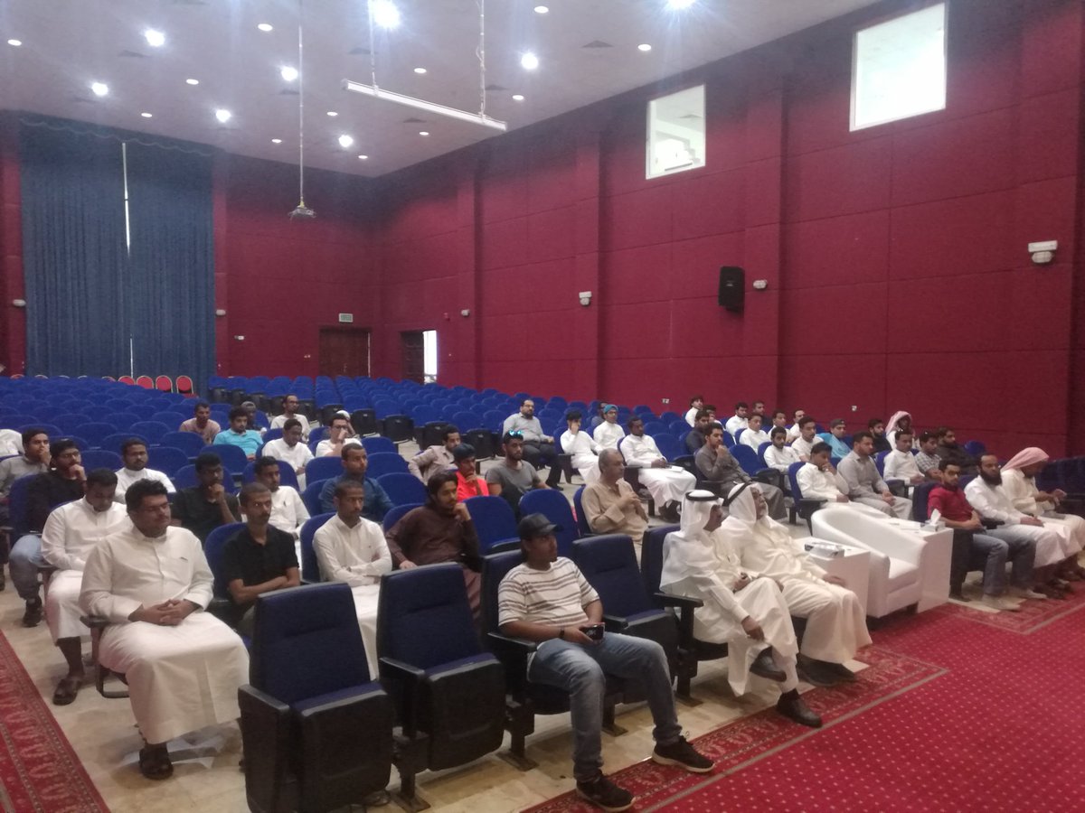 sce_jec's tweet photo. عقد فرع #هيئة_المهندسين_جازان بالتعاون مع @JazanUniversity محاضره بعنوان التحكم في تأكل المنشآت المعدنية في جازان https://t.co/j16WZX8mtX