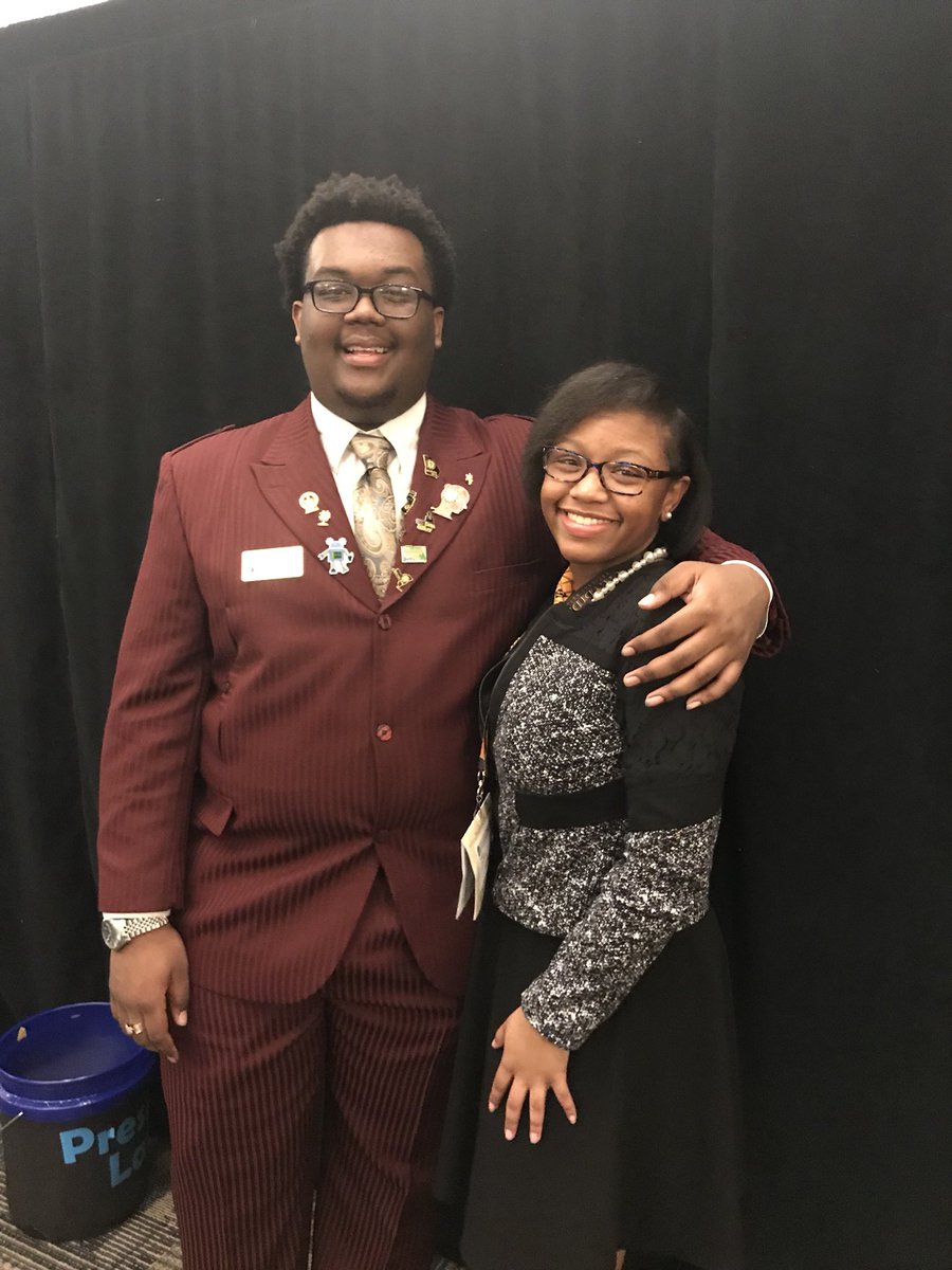 NhandiforBeta's tweet photo. Forever friend &amp; Beta Club President, Lamar Richards ❤️ @lamarforbeta https://t.co/b2LH5TGwcL