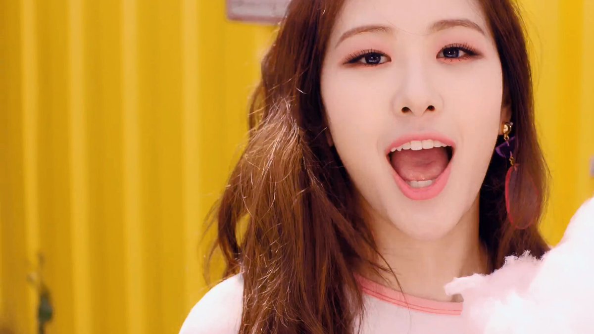 けんじ בטוויטר Happy Birthday Dear ロゼちゃん ロゼちゃんの笑顔 歌声 全てが魅力的で大好きです いっぱい会いたい これからもロゼちゃん Blackpinkを応援します Rosieposieday Happyroseday T Co O1ab0lhhiw