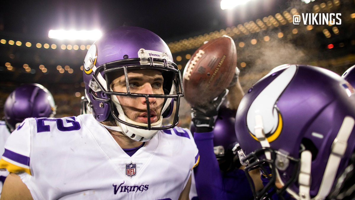 .@PFF ranked @HarriSmith22 as the #3 player in the NFL in 2017.   📰: mnvkn.gs/P0bGkv https://t.co/bSXORoe4JW