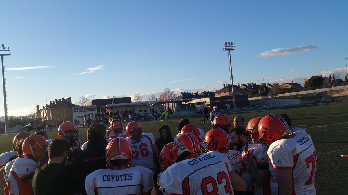 Final Q2
@BlackDemonsFA 27 - 0 Coyotes #Santurtzi 

#LNFASeriaA

🏈 #GoCoyotes