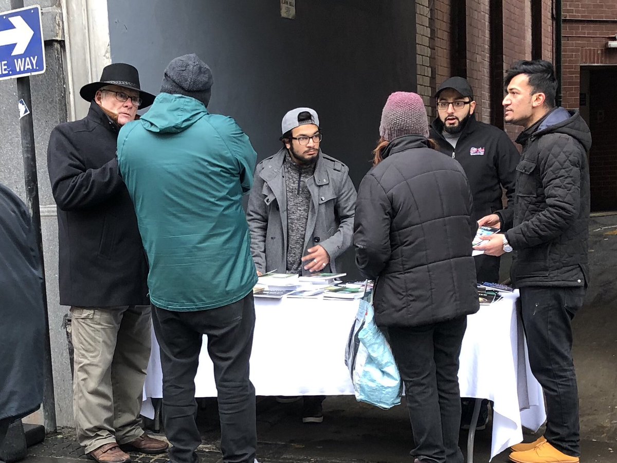 MKASheffield's tweet photo. Despite rain &amp; cold weather Young Ahmadi Muslim spend their weekend by promoting &amp; spreading true teaching of #Islam in #Sheffield High Street. #Trueislam https://t.co/trI5EIoCey