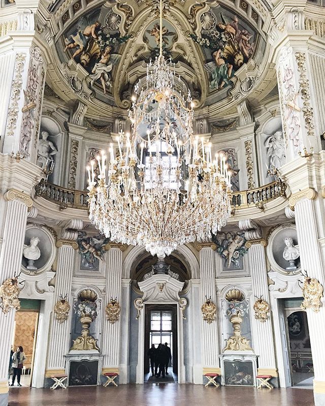 igerspiemonte's tweet photo. 📍Nichelino, Piemonte.
Interno della Palazzina di Caccia di Stupinigi, capolavoro di Filippo Juvarra ✨
📸 @theinversecanon 🔍 selezionato da @luccico
#️⃣ usa #igerspiemonte e tagga @igers_piemonte nelle tue più belle foto piemontesi per essere repos… https://t.co/Za8BjTTTuu https://t.co/I7jBFoLubE