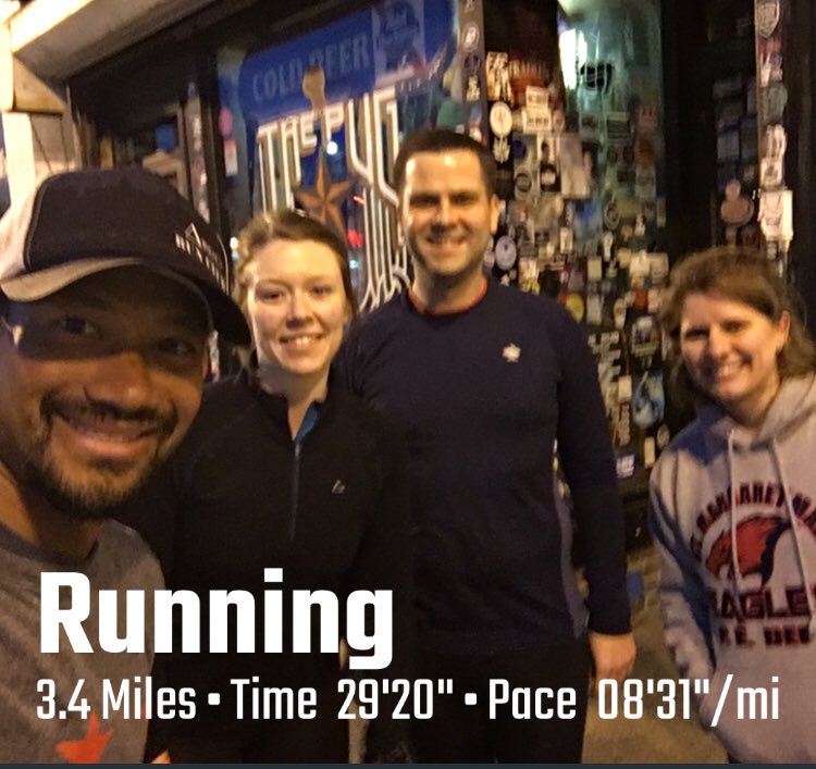 argorunclub's tweet photo. Friday night tights #keepargorunning https://t.co/e7akLtVkG1