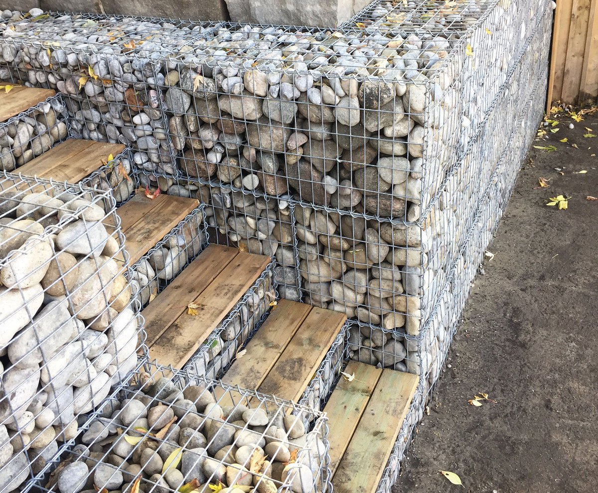 tveltbuild's tweet photo. Create walls, benches, fireplace surrounds & more with gabions in your next landscaping project. #builtbyTvelt | https://t.co/0GCnn91vHG https://t.co/IpEu5Qkehc