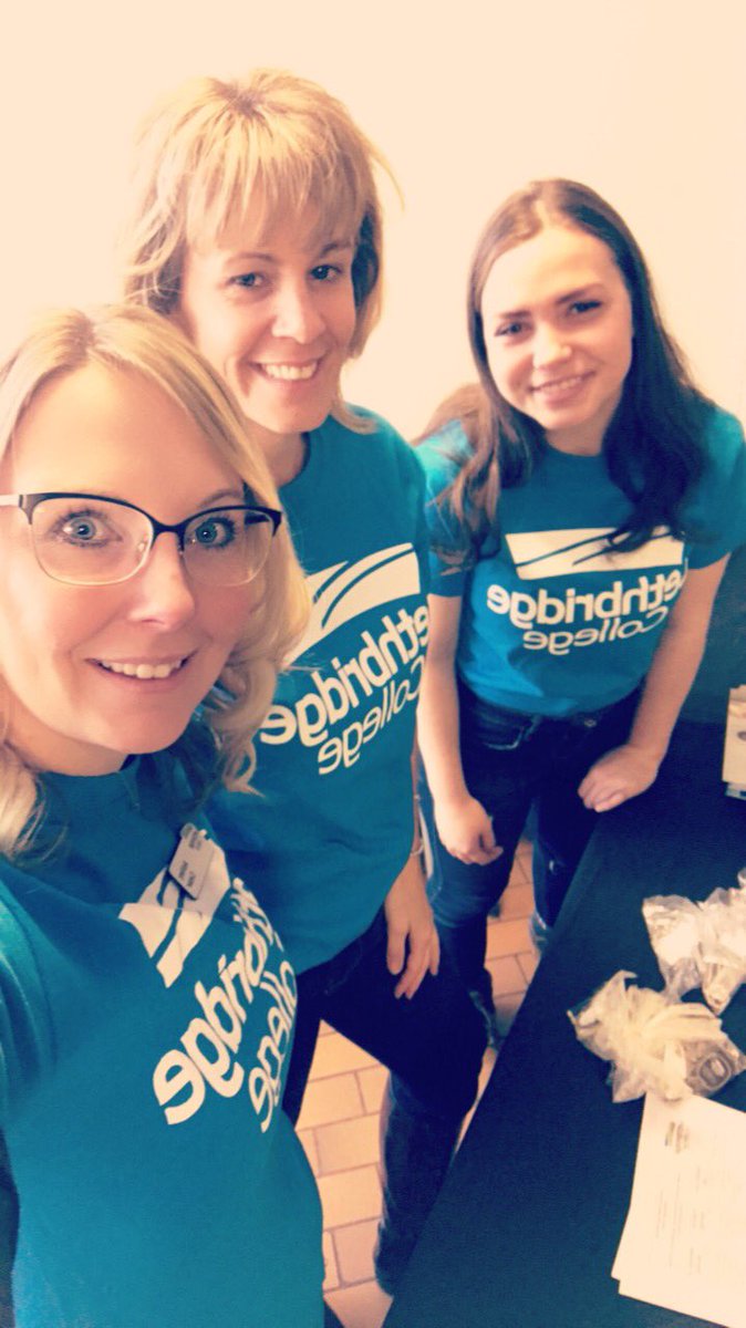 AshleyEcesar's tweet photo. Lethbridge College open house! Come see us! #lethcollege #EMT #EMR #HCA #MDR #Unitclerk #nursing #LPN #NESA https://t.co/e2LnLx1QRZ
