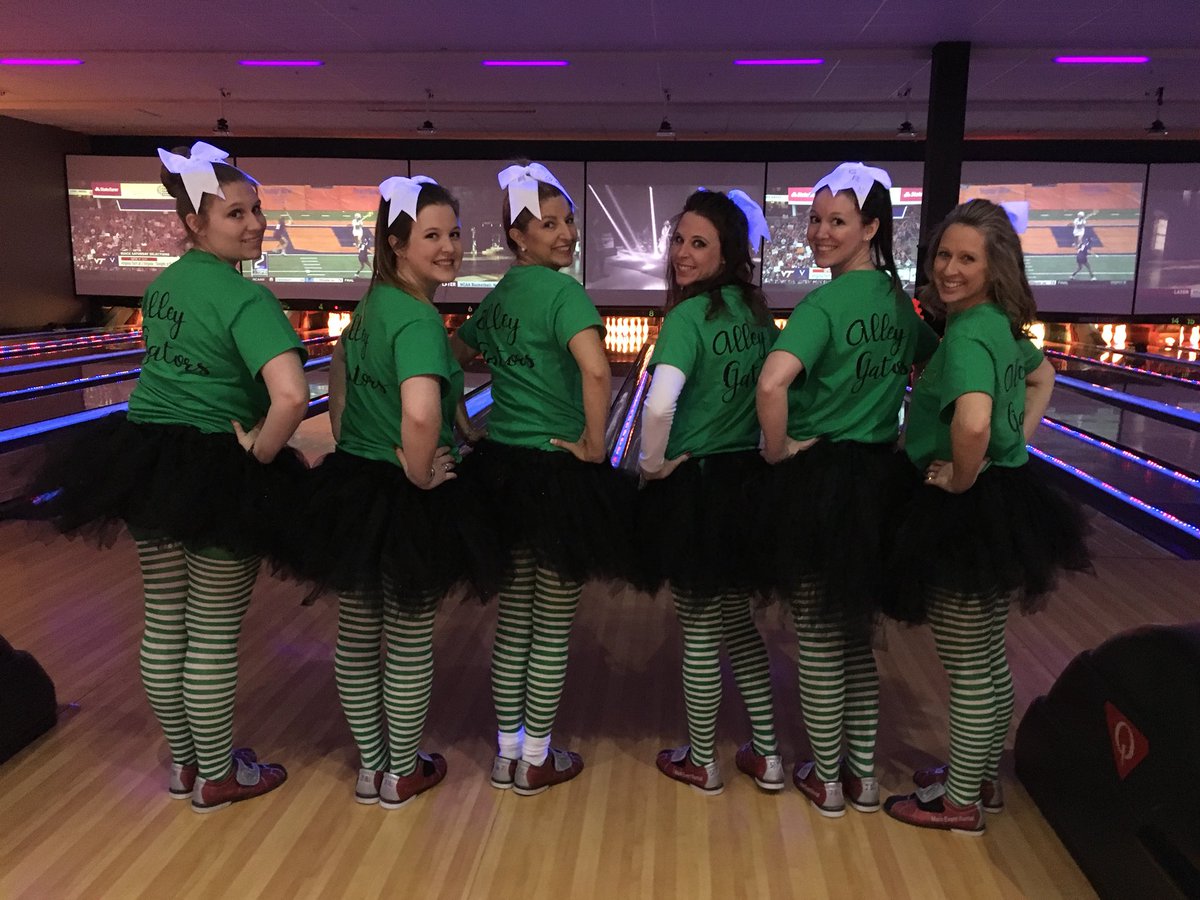 rodenkl's tweet photo. The Alley Gators won best costume!!! #GR8gators https://t.co/3CkBCKnKeA