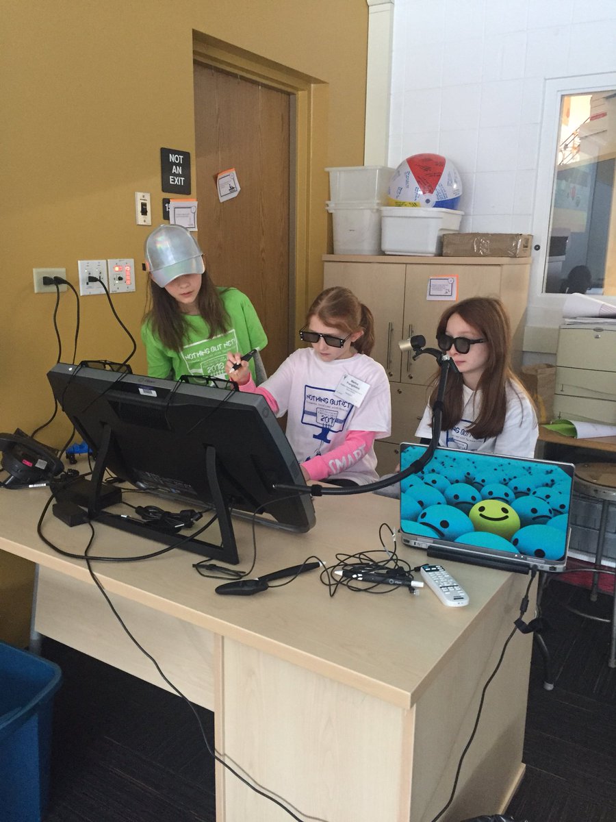 Blackhawk Student tweet media