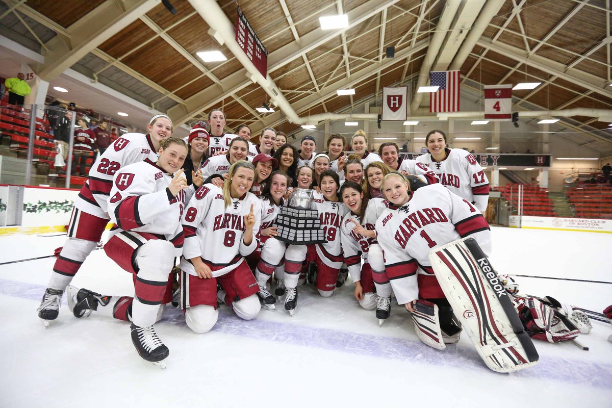 womensbeanpot's tweet photo. 3 DAYS! In 2015, Harvard beat BC 3-2 in the title game, handing BC their first loss of the season having come into the championship 27-0-1. Mary Parker had 3 points (1g,2a) in the contest. Emerance Maschmeyer was named the tournament MVP and given the Bertagna award. https://t.co/46A3njuxkU