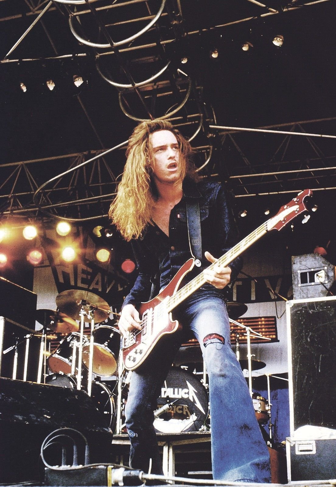 Happy birthday Cliff Burton  