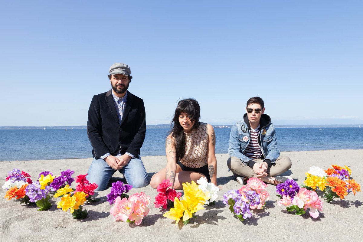 The Sunset (@sunsetballard) on Twitter photo on {2.17} @acapulcolips, <a href="/BrdnBttr/">Bread & Butter</a>, and #sonsofrainier join together to rock your face off! Tickets: bit.ly/2nYgxGF
#sunsetballard #localmusiciansrock on {2.17} @acapulcolips, <a href="/BrdnBttr/">Bread & Butter</a>, and #sonsofrainier join together to rock your face off! Tickets: bit.ly/2nYgxGF
#sunsetballard #localmusiciansrock