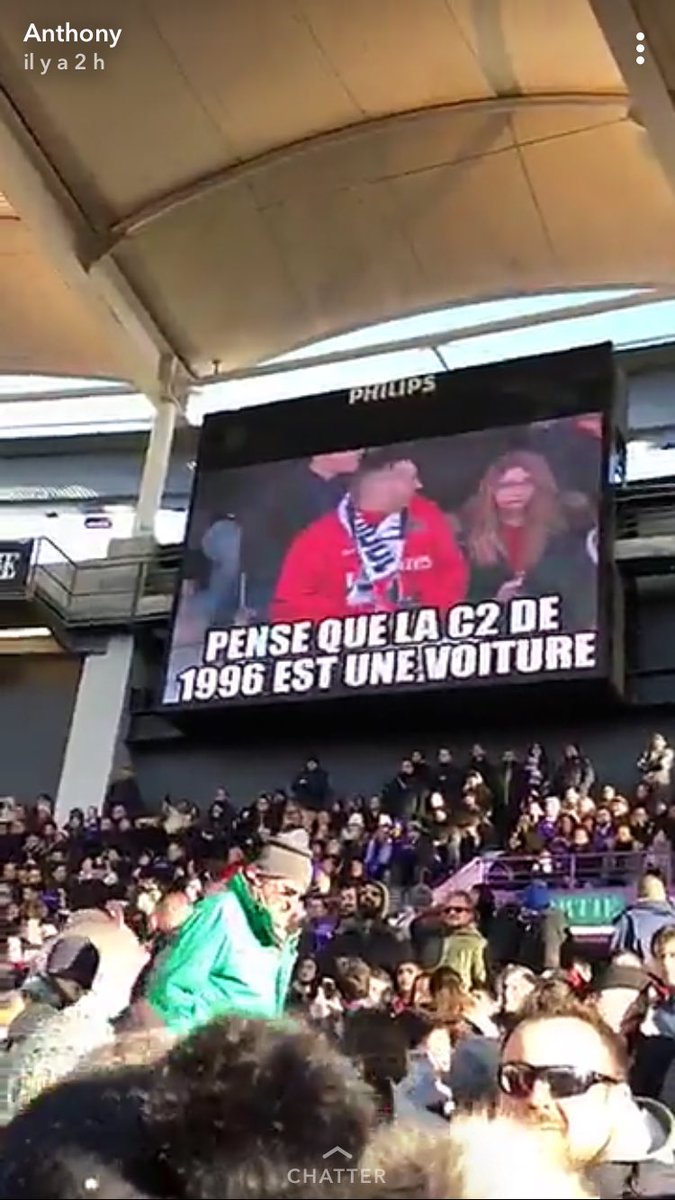 ZZeiwoR's tweet photo. Ptdrrr je suis décédé regardez ce qu’a fait le Stadium avant 😭😂 #TFCPSG https://t.co/upkPERXBUt