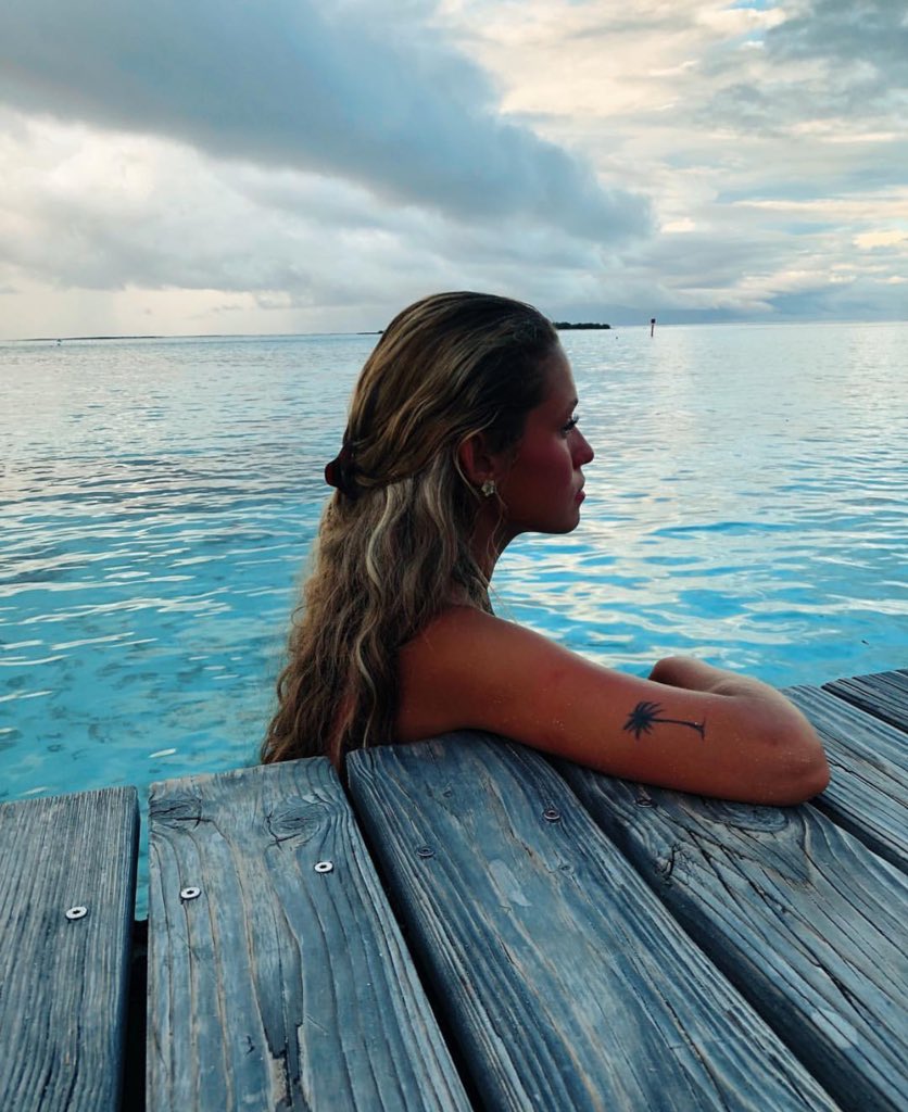 🌥🌴💙