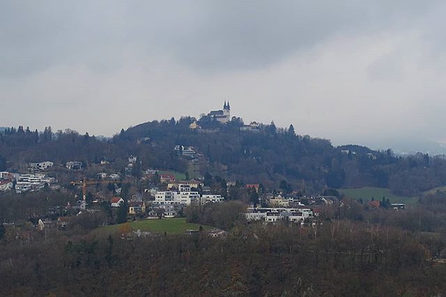 View of the #mountain #Pöstlingberg in #Linz. The #church on this is the #Pöstlingbergkirche. This #catholic church is one of the #landmarks of Linz. -
-
#Wahrzeichen #viewingplatform #Aussichtsplattform #view #Aussicht #panorama #platform #Berg #Kirche … ift.tt/2BQeONc