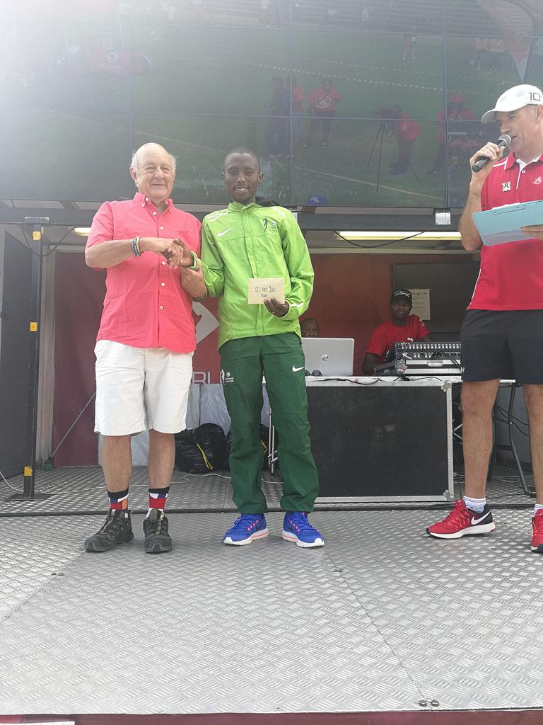 DavidManja1's tweet photo. Today results klerksdorp marathon 1st 21km  time of 1:09:40 thanks @Nedbank_RC @NikeRunningZA @BiogenSA @futurelifeza @BESTERNICK https://t.co/6EY93ZFRFH