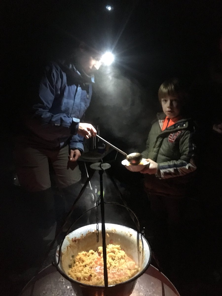 dasmwessels's tweet photo. Voor iedereen is er plek om het vuur bij @WBJGnl winterkamperen. Met de vijfde editie ons jubileum. https://t.co/XtpVxpbn5K