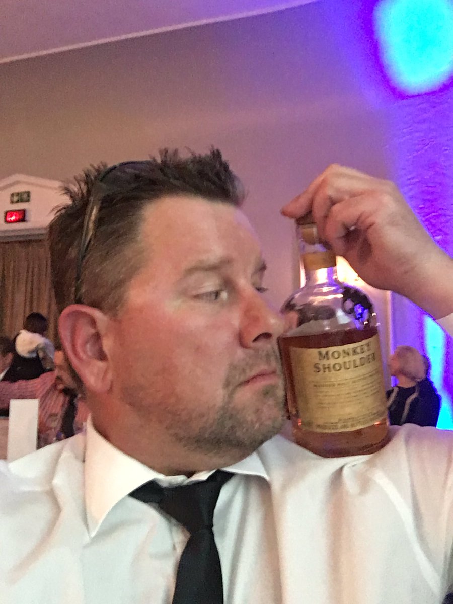 NotUnclePatrick's tweet image. This is a Monkey I want on my back 😬@AwesomeSAonline at #ctburnsnight2018 #makeitmonkey @monkeyshoulderSA @CTBurnsNight @FirecrackerZA