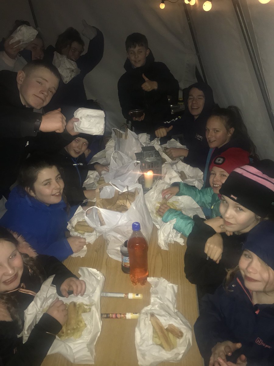 32ndscouts's tweet photo. Feeding time at camp @AuchengillanOC #subzero2018 https://t.co/nOIhVmRRQ0