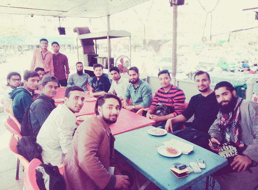 fyk4fans's tweet image. Faarigh team at it&apos;s own farewell. It was so nice to meet with all of you my friends. I can&apos;t forget your #friendship, love, appreciation, support, motivation, #entertainment &amp;amp; unity. Best of luck to all of you for your future. Insha Allah we will be together like this. #BBSYDP