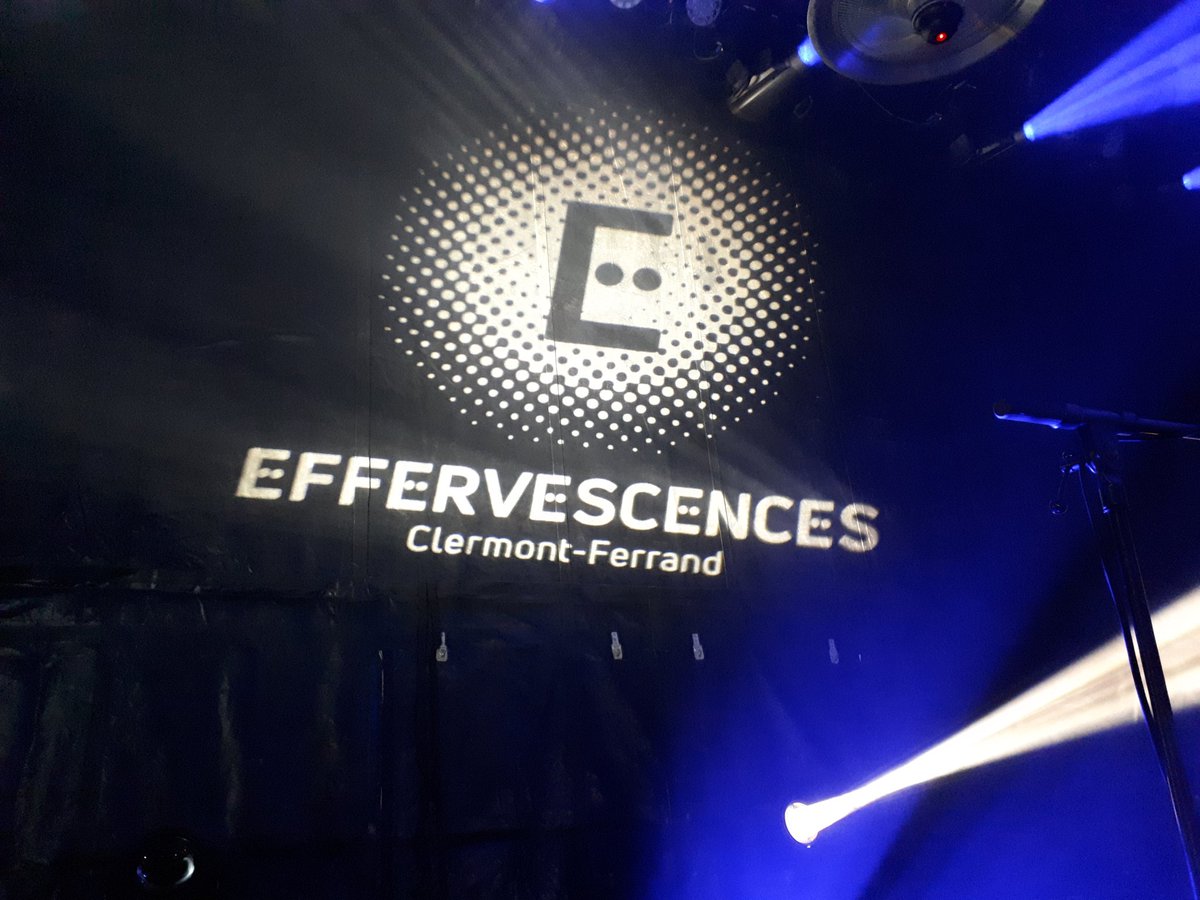 Yann_FP's tweet photo. Maintenant dans votre 19/20 en #Auvergne en direct de Jaude #Effervescences #ClermontFerrand cc @F3Auvergne https://t.co/im00LhDIRB