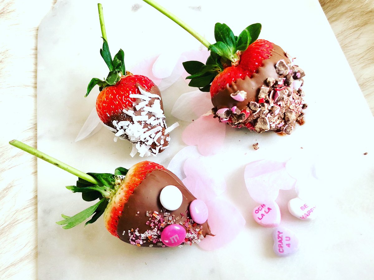 What to do ona rainy Saturday 🍓❤️💋