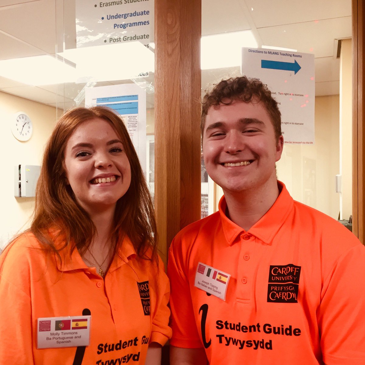 CatInLanguages's tweet image. Busy @cardiffmlang Visit Day, and a special thank you to our Student Ambassadors who do a fab job! #mlangvisitday