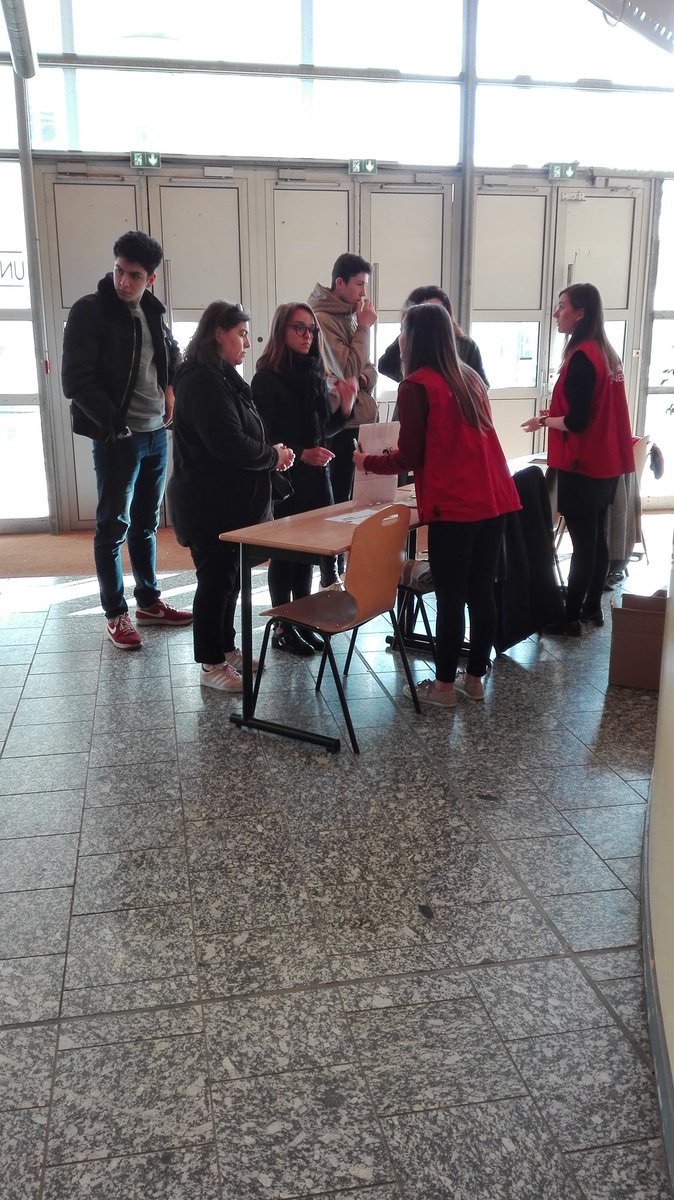 Aujourd'hui la FERIA était présente pour les JPO de @UnivRennes1 et <a href="/UnivRennes_2/">Université Rennes 2</a>  afin de répondre aux questions des lycéens et faire des visites des campus ! 
Quelques photos de cette tournée des campus 🍀