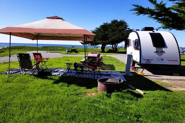 FunDirectors's tweet image. We just added a new article about our second cruise in our new Little Guy Max we've called "Giant Panda". This time we go to the amazing Francis Beach in Half Moon Bay, California.  sierrateardrops.com/article/our-se…