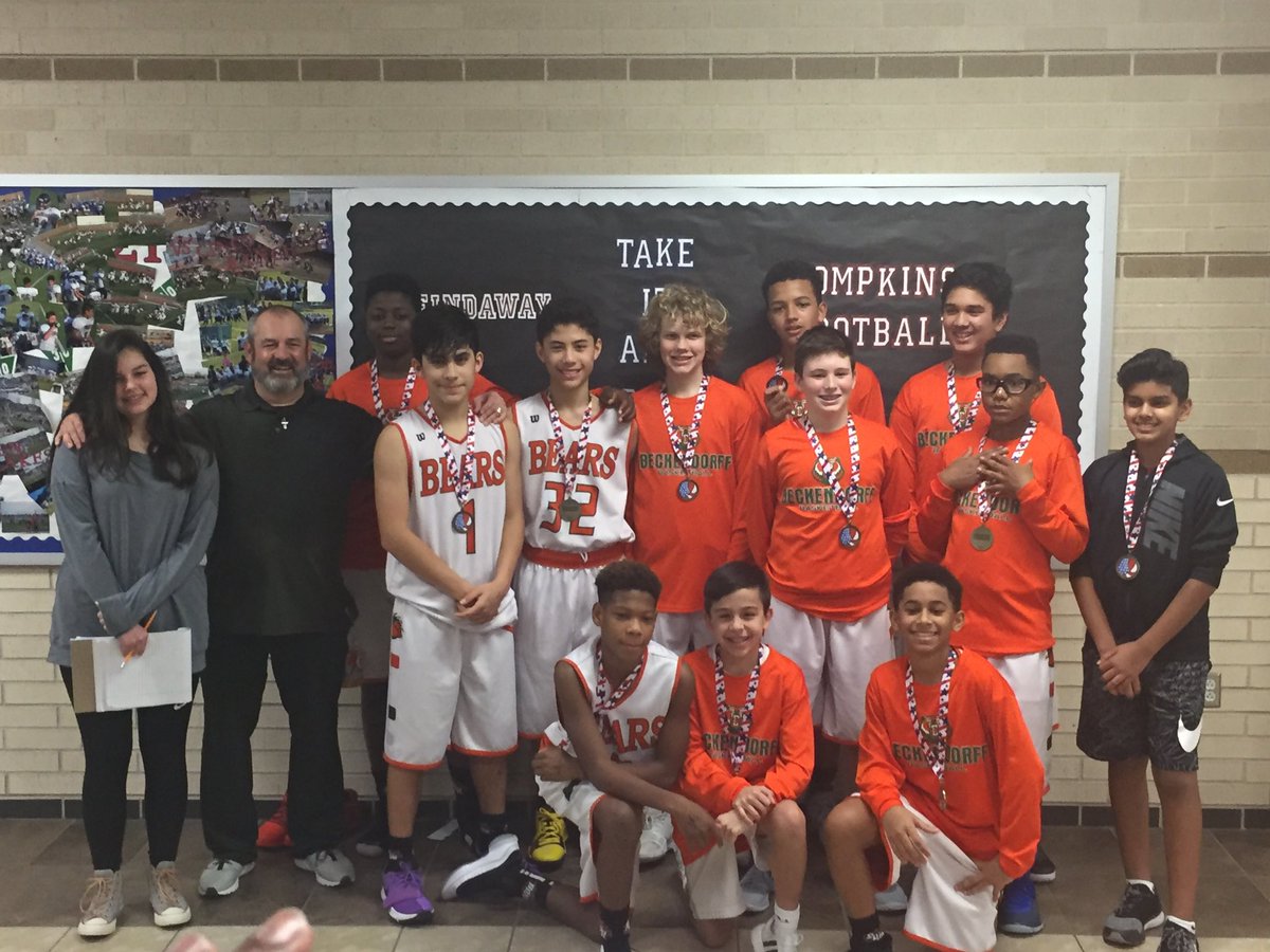 7LSpartanHoops's tweet image. @BDJHHoops wins the 7A district tournament. 45-25. Great job guys!!