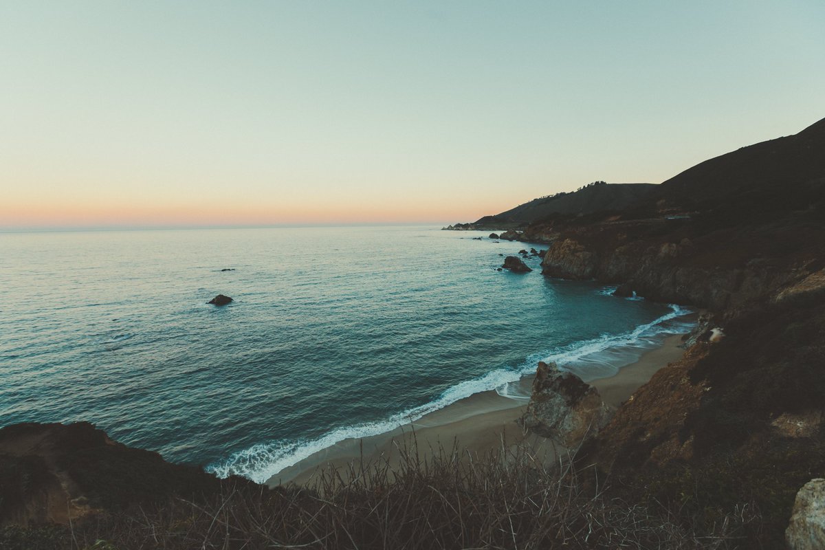 guiseppelo's tweet photo. Big Sur, California https://t.co/EpZ718KqJt