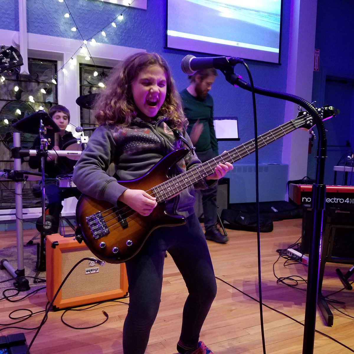 GreenPlanetBand's tweet photo. This is how we rocked when we found out @desilu_studios is bringing back mommy's show "V"! #music #guitar #bass #drums https://t.co/mBG1Jh35WK