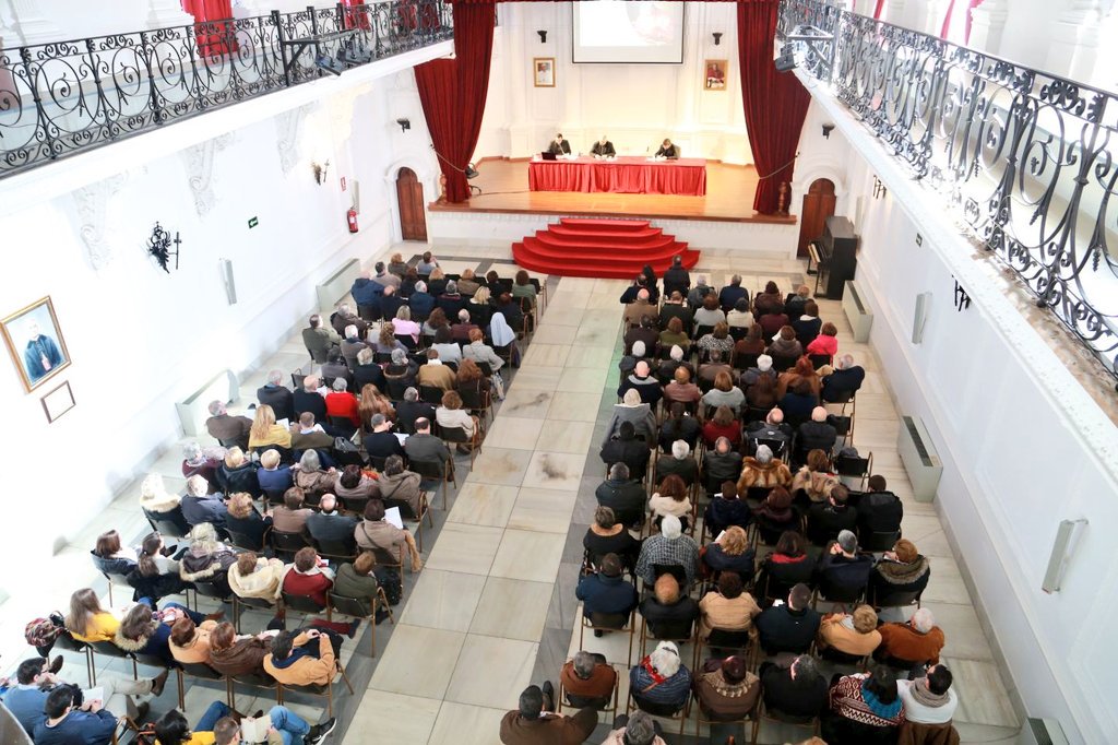 ParroquiaYepes's tweet photo. #GrupoDeLiturgia de la Parroquia de #Yepes ha participado en la Jornada de Formación para #Lectores organizada por #DelegaciónLiturgia en @seminariotoledo y después ha visitado @ExpoCisneros https://t.co/ZAqI3drBX4