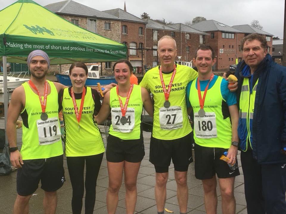 swrr_exeter's tweet photo. Great to see so many #swrr_exeter runners taking part in the @ExeterCCT #ExeterHalf this morning. Some cracking PBs too! https://t.co/gaZz4X5wBa