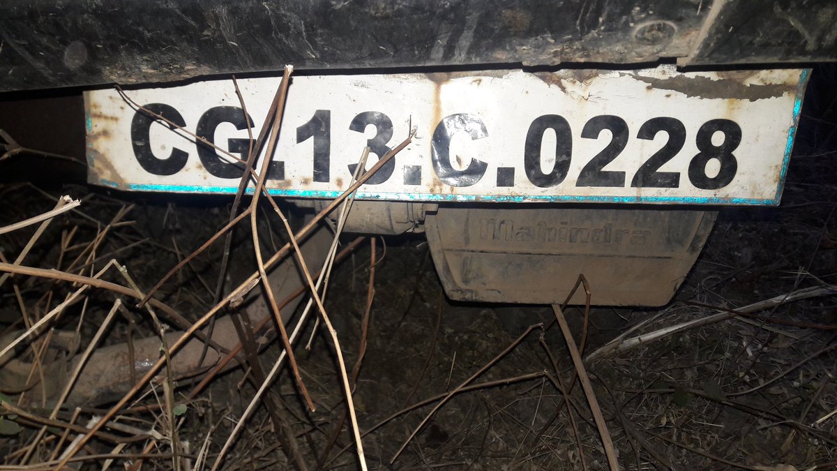 CGNEWSLIVE1's tweet image. अवैध सागौन इमारती लकड़ी के साथ मार्शल हुआ जब्त,गुरदा सर्कल जबलपुर खरसिया वनपरिक्षेत्र का मामला आरोपी को मोटा रकम ले कर किया फरार....