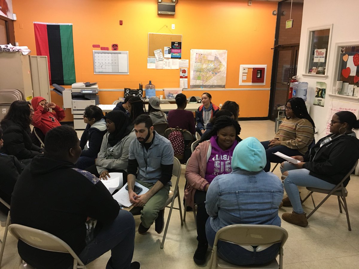 YUCphilly's tweet photo. Developing our leadership for real! Key YUC members training to do 1-on-1’s with their peers! #transformativeorganizing https://t.co/b6TqiX95jk