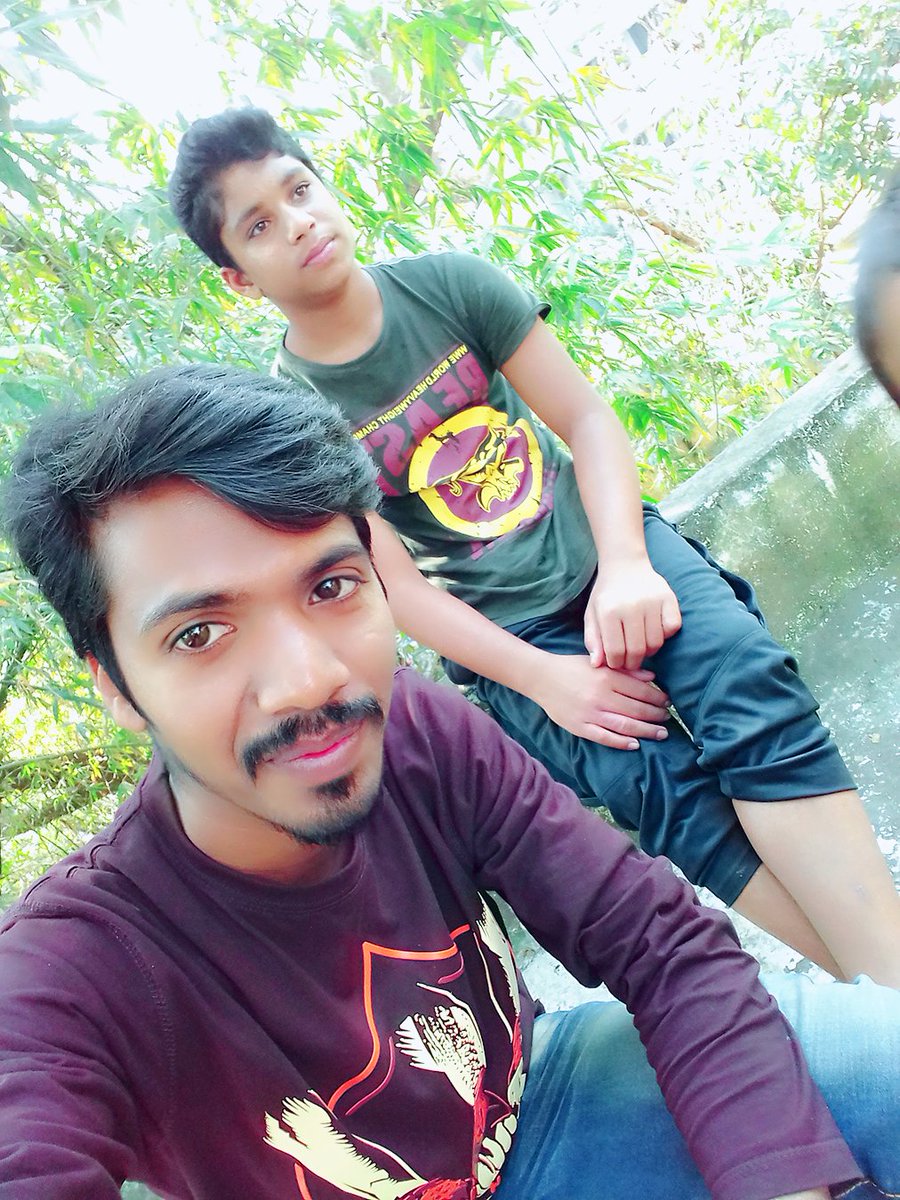tmukulbd tweet picture