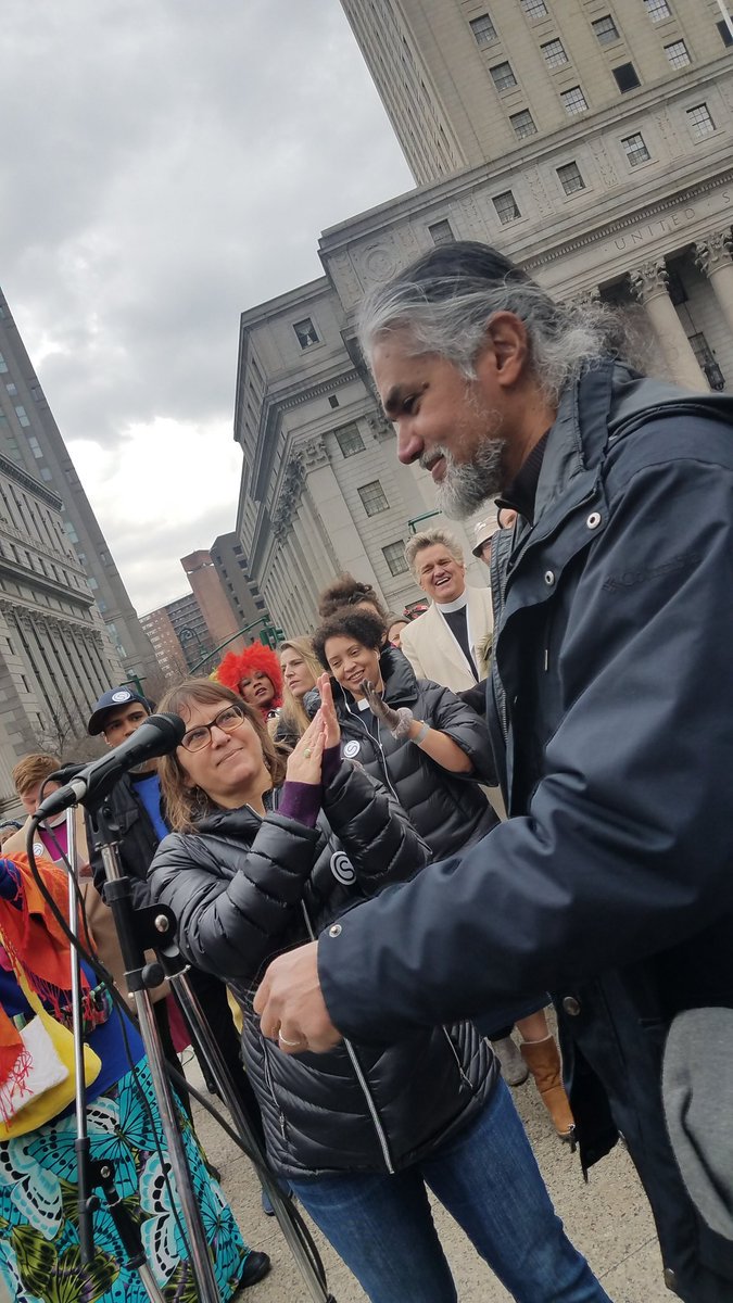 MicahInstitute's tweet photo. FOLLOW @NewSanctuaryNYC for #BreakingNews on the Sanctuary Movement. It's time for a baptism for justice for Americans who are serious about putting their bodies on the line in the struggle for justice. #IStandWithRavi #BringBackJean #Amanda https://t.co/NBL5ZOs4dF