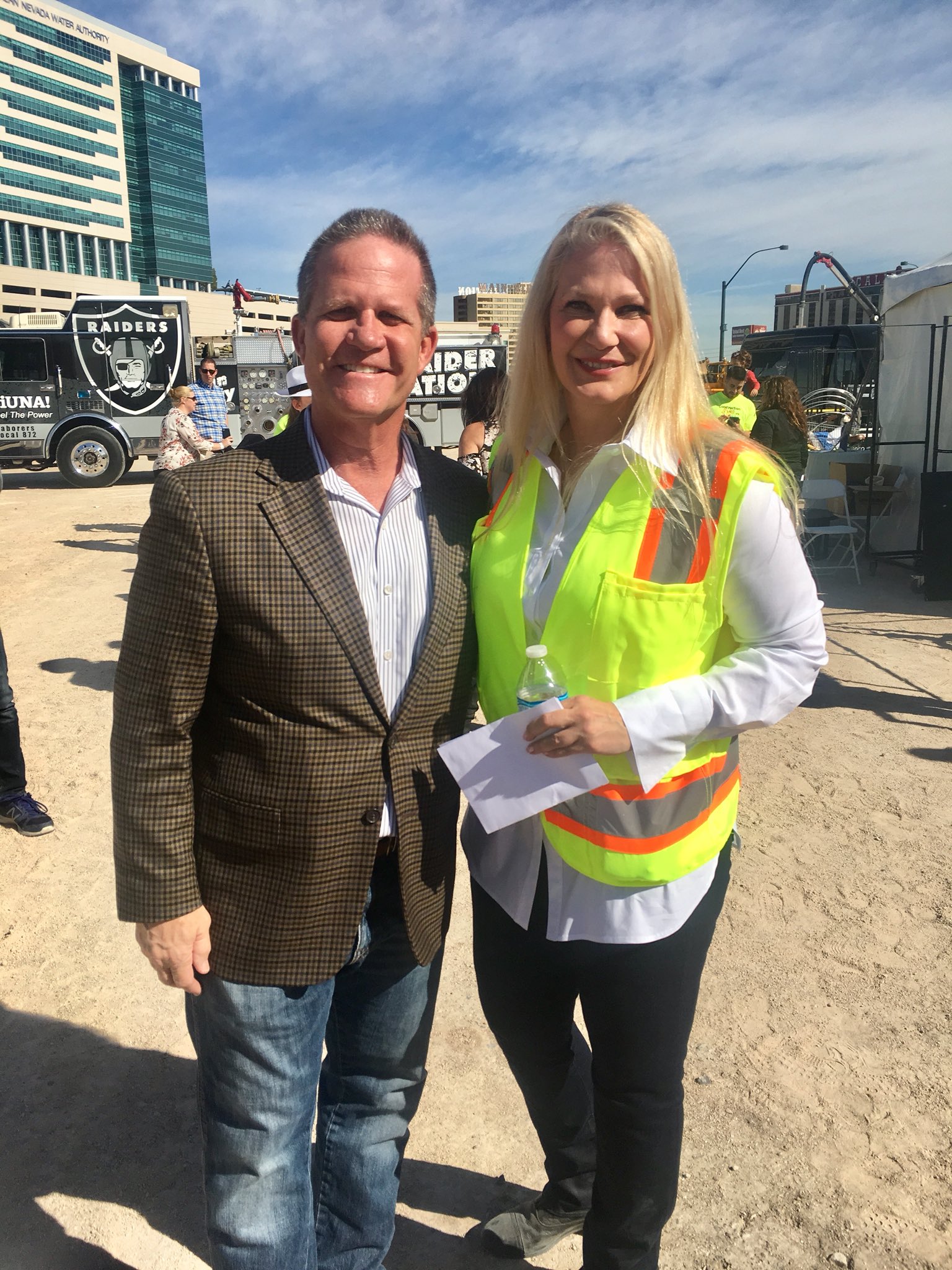 Mark Hutchison on X: Congratulations to Las Vegas Paving Corp. and the  @AmericanCancer on a successful Construction vs. Cancer event. A fun day  filled with activities and performances for Southern Nevada families —