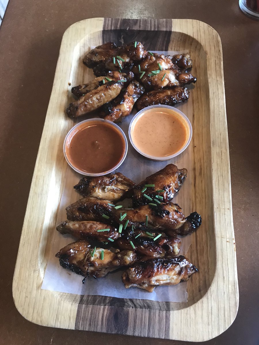 trudy_mackay's tweet photo. Coffee PLUS #Wings EQUALS Happy me πβοΈβοΈβοΈπππ @HaveWingsSA #havewings #chickenwings #issawingrevolution https://t.co/aBWpCIs4um