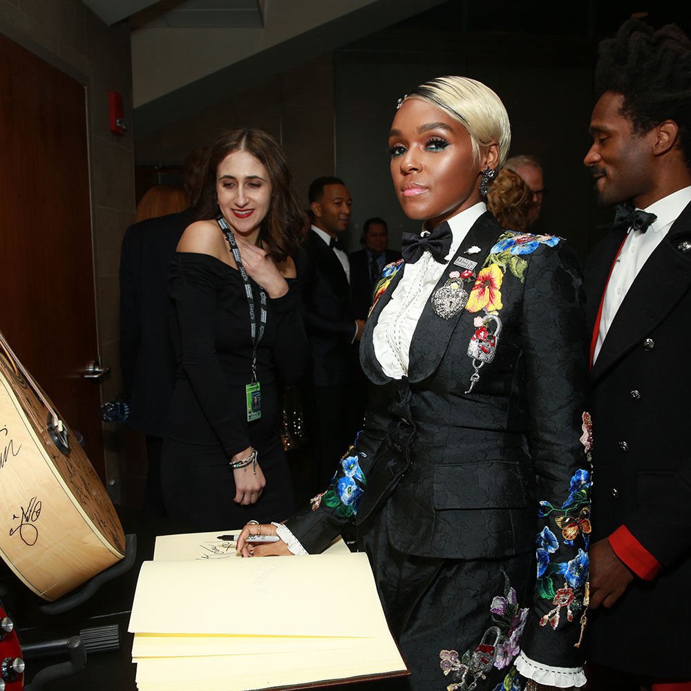 GRAMMYMuseum's tweet photo. Bidding ends tomorrow on this 60th #GRAMMYs signed green room book! @Camila_Cabello, @iamcardib, @ladygaga, @TheChainsmokers, @djkhaled, @LuisFonsi, and many others stopped by to sign this keepsake. 💯 % of the proceeds benefit the Museum: https://t.co/Yaleau0PQV https://t.co/orl1O8luAD