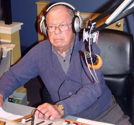 AmeriBluesScene's tweet photo. Blues Hall of Famer "Sunshine" Sonny Payne has died. The 92 year old Payne was host of #KingBiscuitTime on KFFA for 5 decades. https://t.co/NoYCCtjfYF https://t.co/0iiz3SYty9