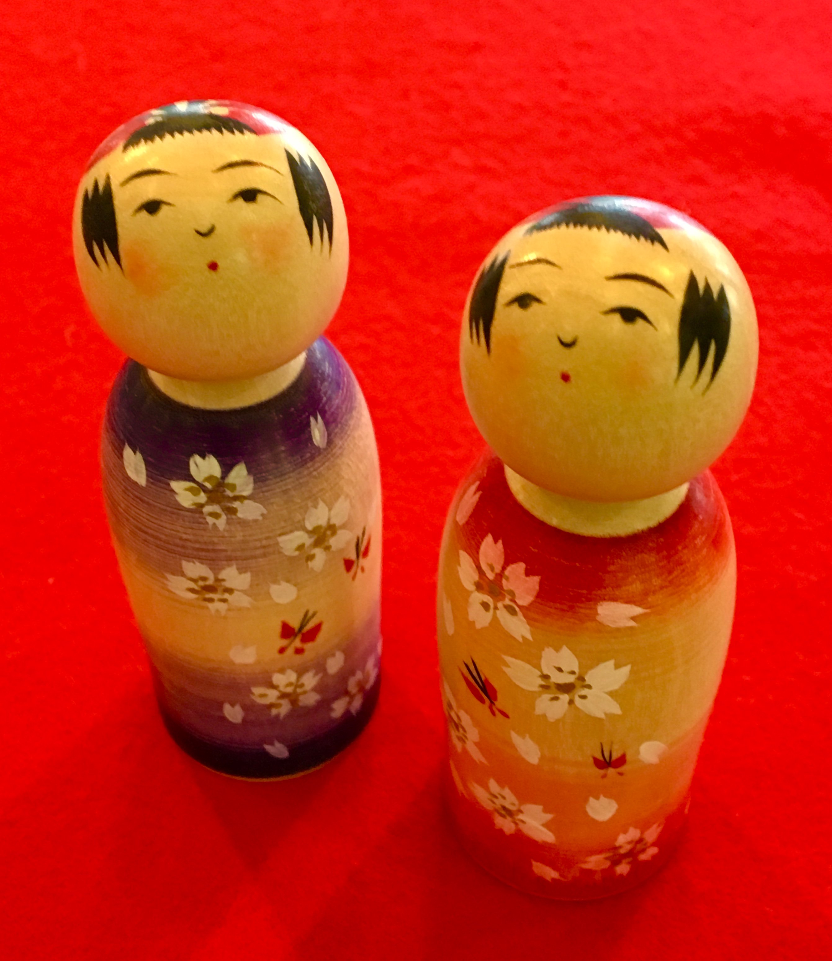 تويتر 埼玉県立近代美術館フレンド على تويتر ミュージアムショップに 可愛いこけしが並びました 雛こけし と 桜こけし は 鳴子こけし工人 柿澤是伸さんの作品 えじここけし は 福島の伝統工人 野矢里志さんの作品です 是非 こけしに会いにいらして