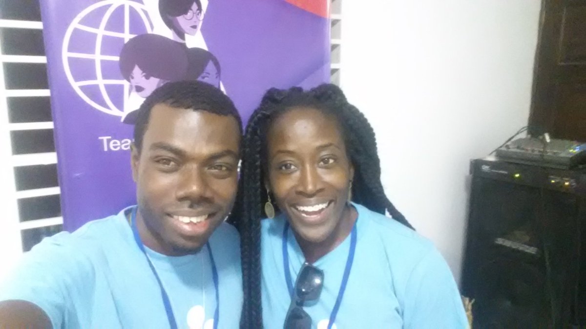 OficialVladimir's tweet photo. With @KieshaMoodie for the @GlobalSWWomen  @GlobalSWWomenH @GSWWomenParis @startupaba @GlobalStartupM https://t.co/qkqhTkUdvK