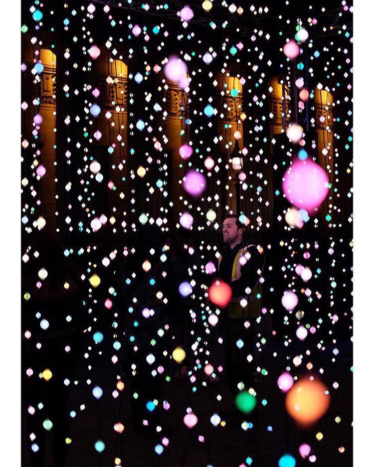 RadissonEDI's tweet photo. Something to brighten your walk round Edinburgh on these dark February nights - Edinburgh Lumen is an incredible immersive light installation captured here at the base of The Mound by @kudo_bass
.
.
#myradissonescape #edinburgh #themound #lumenedinburgh #lumen https://t.co/KPRLyneo1j