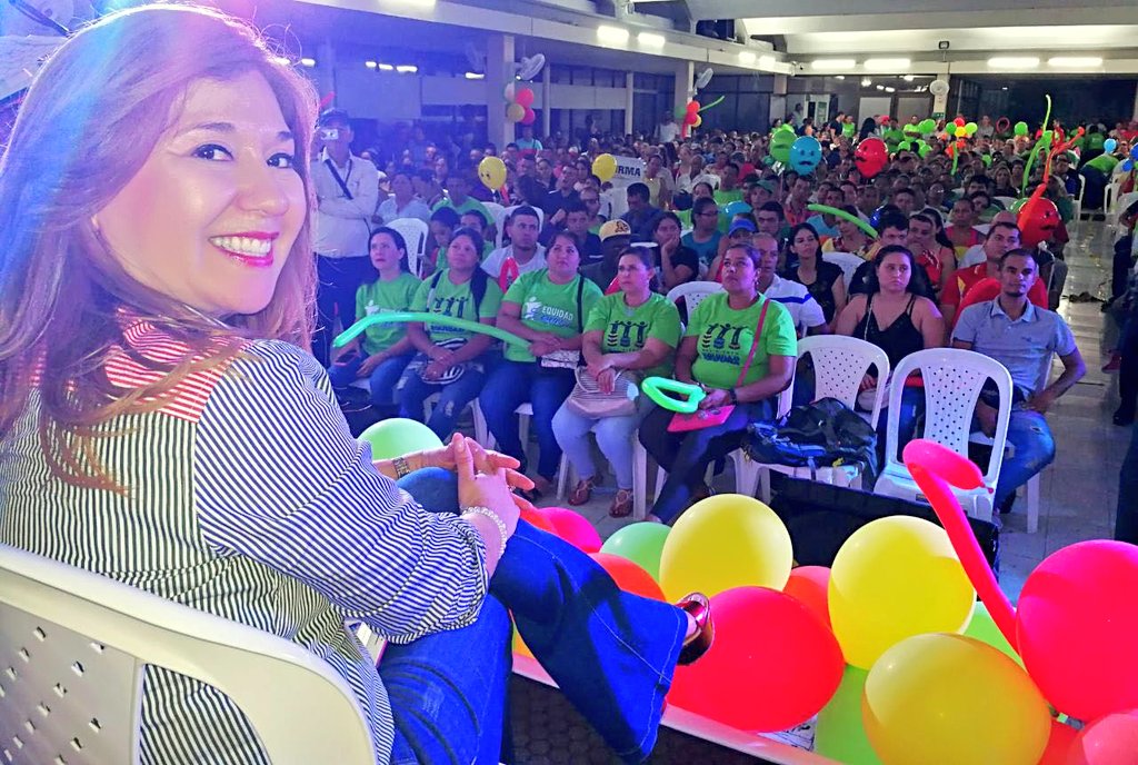 normahurtados's tweet photo. Espectacular cierre de campaña vivimos en el corazón del Valle junto a nuestros amigos del grupo Equidad Segura y líderes de esta región. No seremos inferiores a la confianza depositada en este proyecto! #CámaraNorma #CámaraU108 #SenadoU13 https://t.co/9kY7U9uYrD
