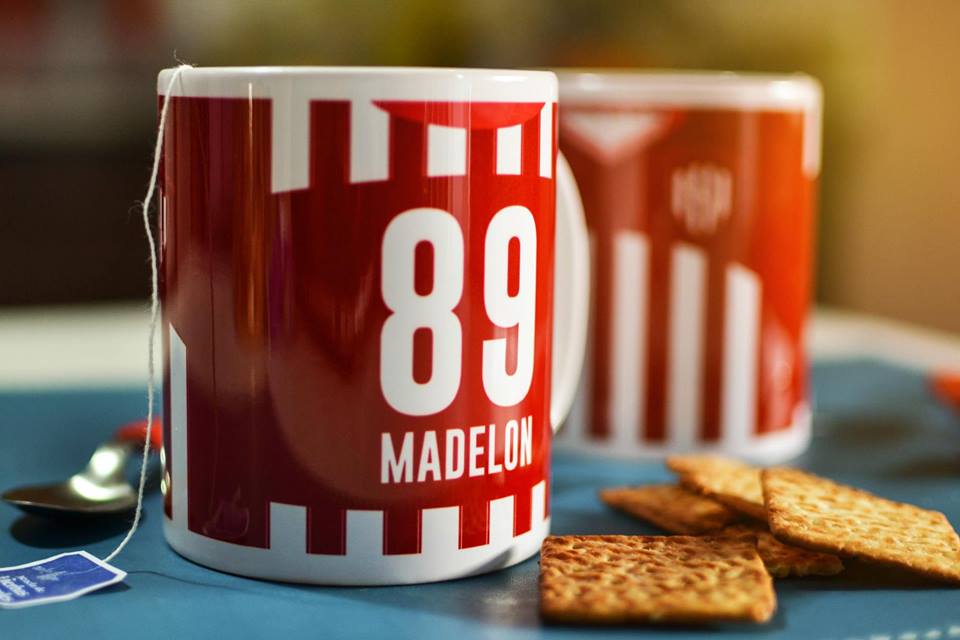 TitiNicola's tweet photo. ¡Volvieron las mejores tazas del mundo! las pedís en 
https://t.co/hJvyhHgzua
_
Gracias por compartir! *guiño guiño* https://t.co/tc5bjoOfDa